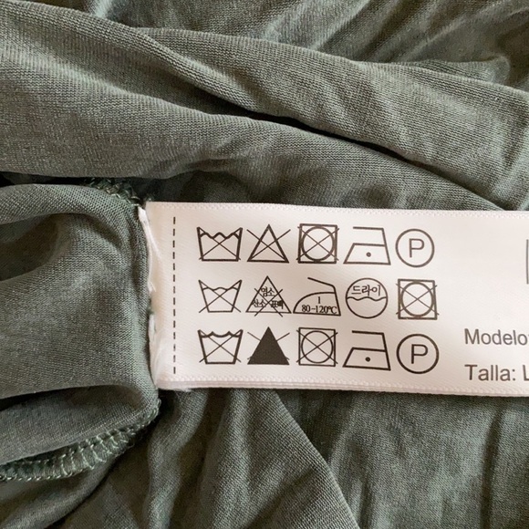 NWT. Massimo Dutti Grey Cupro Top. Size S. - Picture 9 of 9